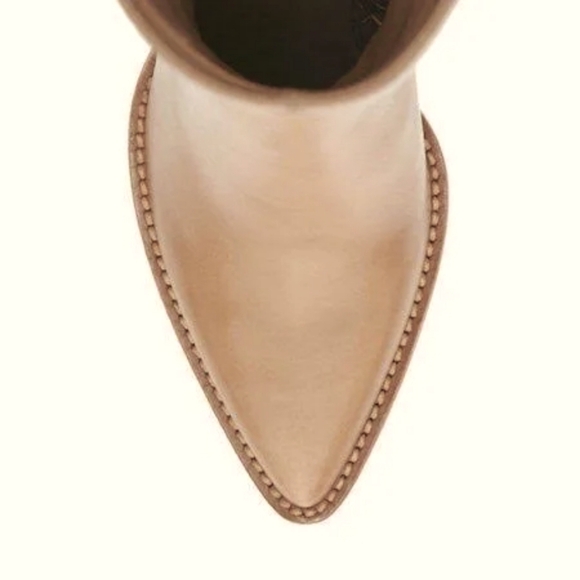 ‼️SALE! READ FOR DETAILS‼️VINCE CAMUTO ELLARRA BOOT SZ 5.5 - Picture 2 of 3